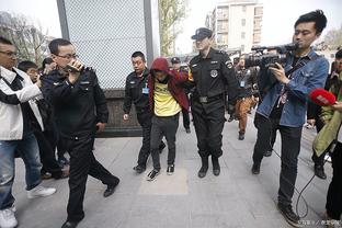 太阳报：莱斯特城球员乔杜里因酒驾被捕，其曾称自己信仰穆斯林